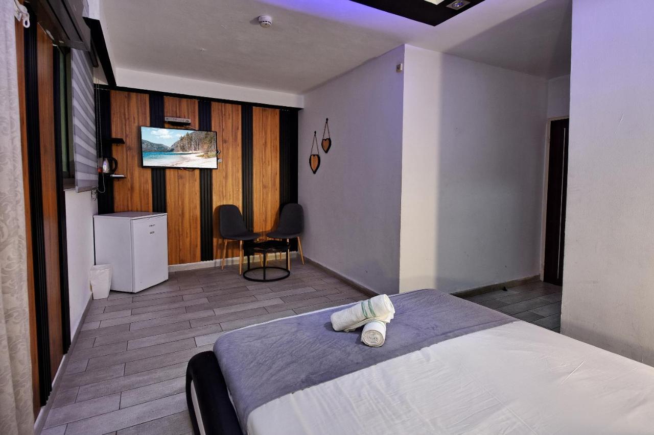 Nofim Suites Tiberias Exterior photo