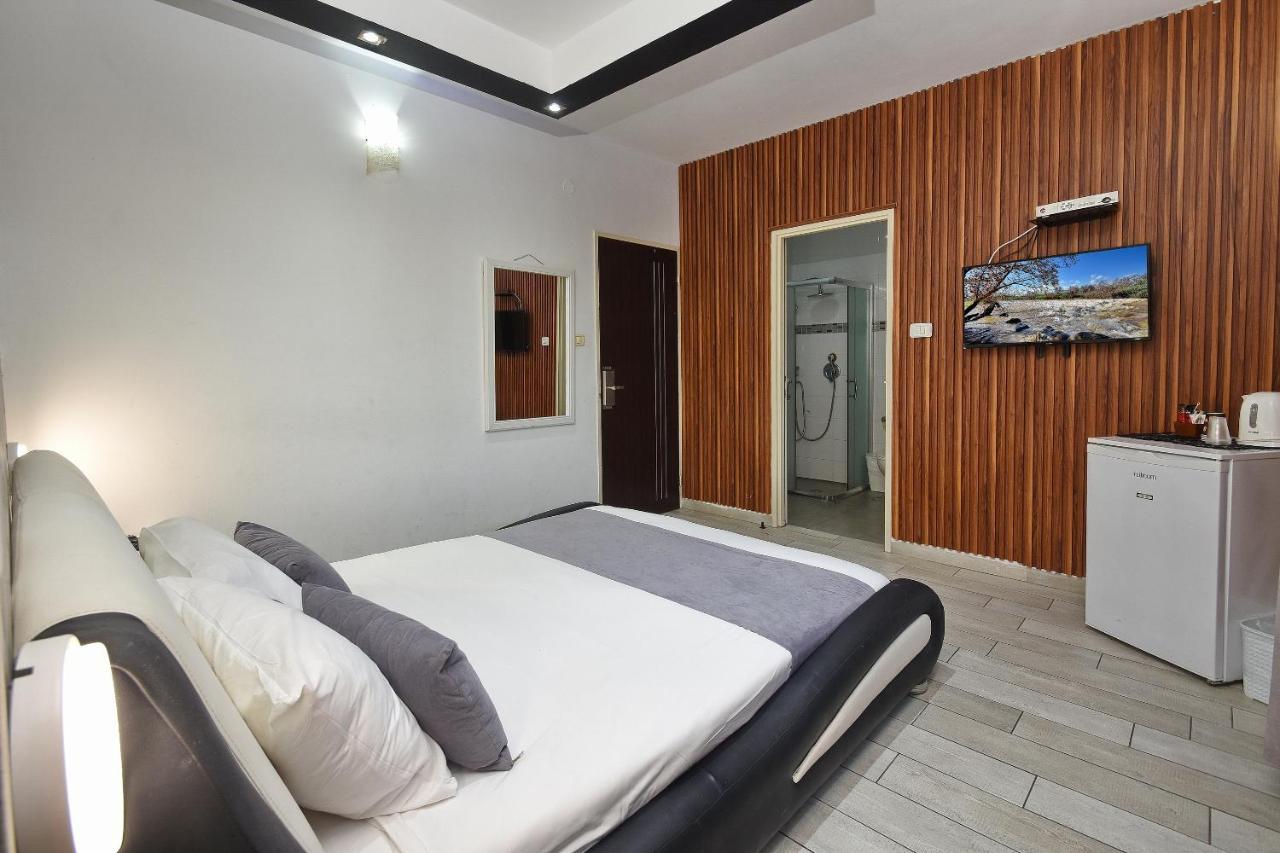 Nofim Suites Tiberias Exterior photo